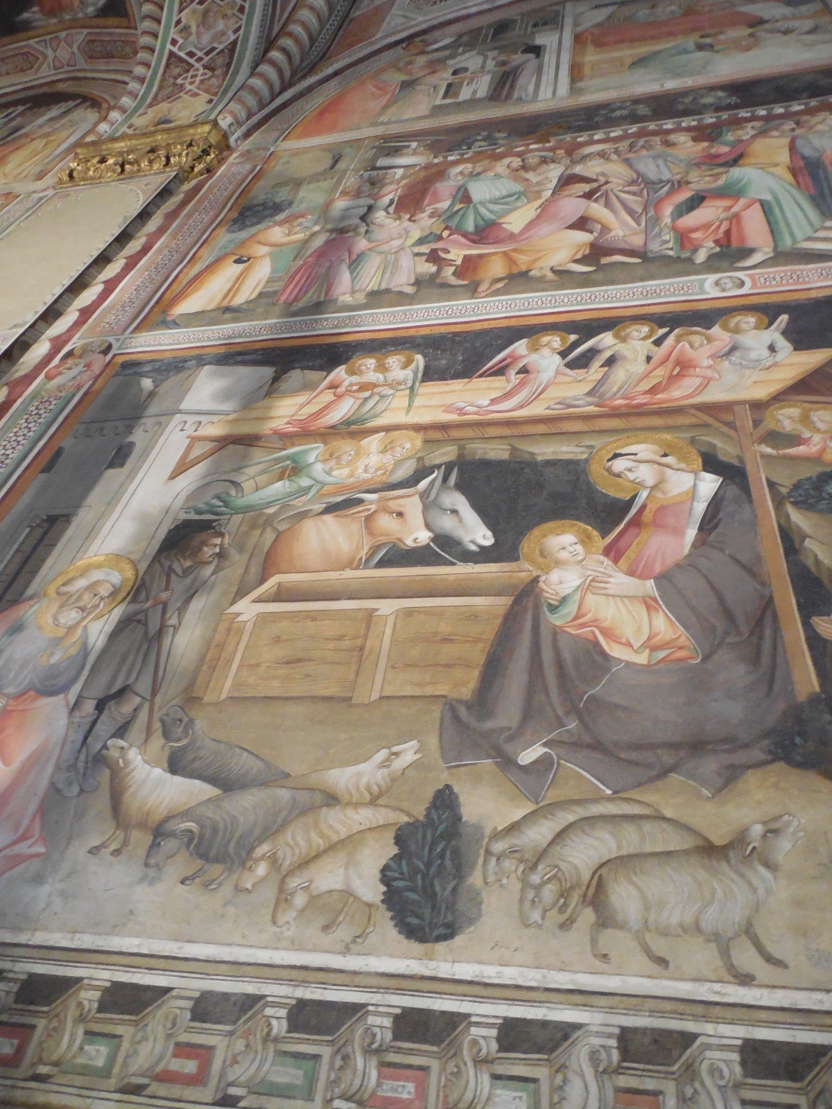 Prato Cathedral, Chapel of the Holy Girdle, frescoes by Agnolo Gaddi (1392-95)