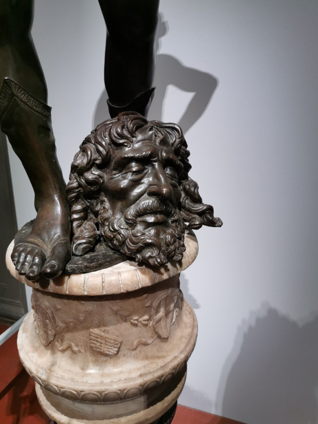 Andrea del Verrocchio, David Victorious, 1468-1470, detail, bronze with traces of gilding, 122 x 60 x 58 cm (maximum depth). Florence, Museo Nazionale del Bargello,